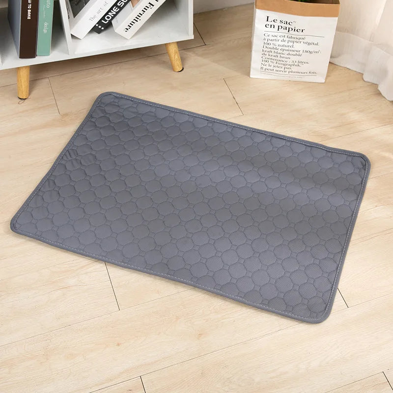 Ultimate Washable Pet Diaper Mat - Reusable, Absorbent, and Waterproof Training Pad for Dogs - Perfect for Home and Travel!